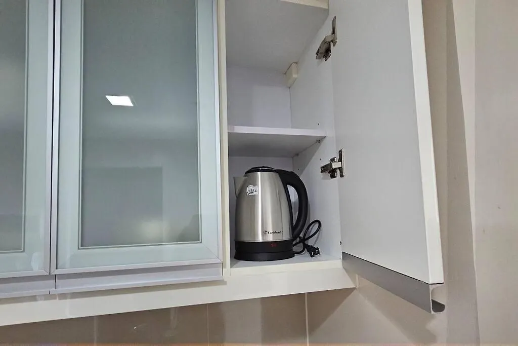 One Uptown In Bgc Chic & Trendy 1Br 200Mbps Fiber Apartamento Manila