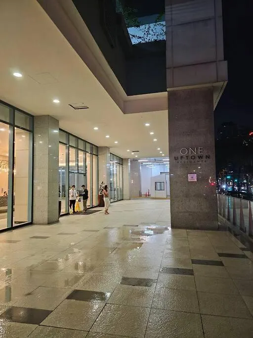 One Uptown In Bgc Chic & Trendy 1Br 200Mbps Fiber Apartment Manila Philippines